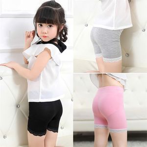 3pcs / 5pcs enfants filles sous-vêtements couleur unie coton bébé filles culottes slips pour enfants lingerie dentelle shorts de sécurité 2 à 14 ans 211122