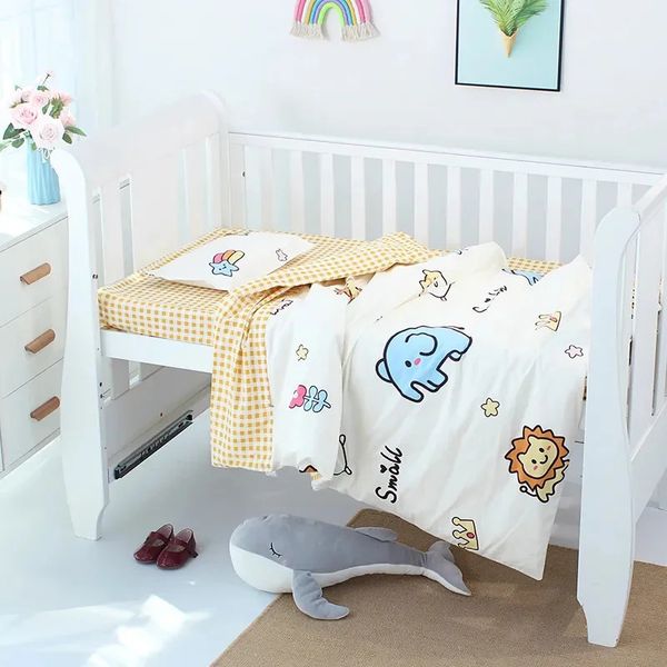 3pcs Juego de ropa de cama para bebés Capa de lino de algodón Cubierta de almohada Patrón de dibujos animados Cuna ZT50 240328