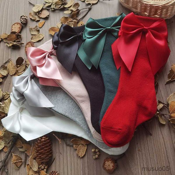 Chaussettes d'automne pour bébés filles, 3 pièces, grand nœud, hauteur des genoux, longues, douces et mignonnes, chaussettes de noël en coton rouge pour nouveau-né pendant des années