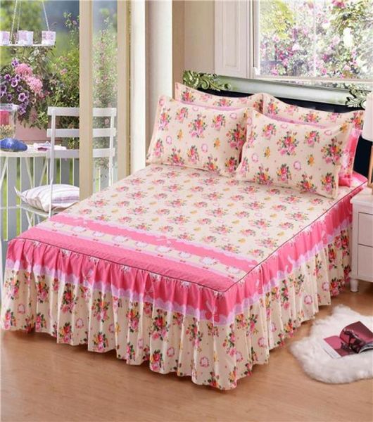3pcs Classal de cama con la cama con estampado floral Cubierta de hojas ajustadas Cama de dormitorio Nonslip Textil Falda de reina completa Y202095910