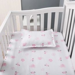 3 -stks katoenen wieg bed beddenkit voor jongensmeisje baby beddengoedset omvat bedquiltbed bedekte rok schattige cartoon olifant print 240429