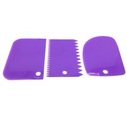 3pcs Crème Strotrap Suit DIY Cuisine Arc droit dentaire Forme de dents Crème Pain Cotte de pain Gâteau en plastique Pâtrage