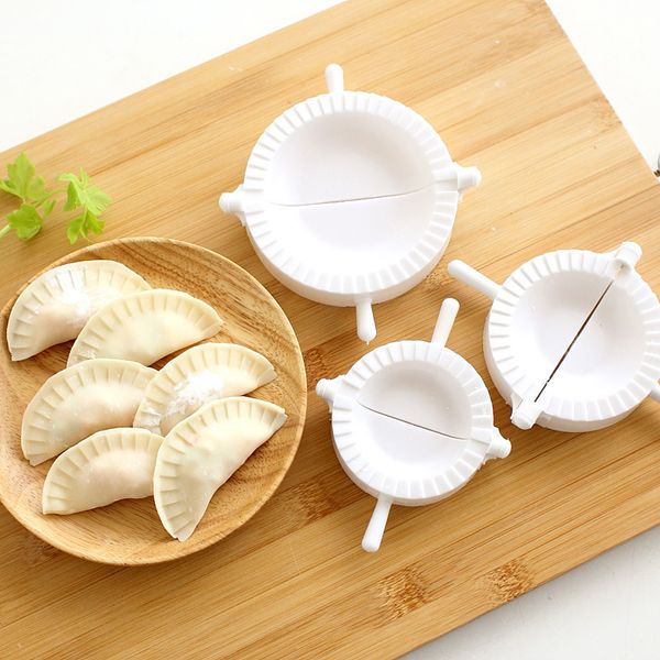 3 uds DIY herramienta para hacer Dumplings molde Jiaozi de plástico 3 tamaños molde para dumplings Clip moldes para hornear pastelería accesorios de herramientas de cocina TH0272