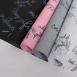 3 -stcs Geschenkwikkeling 100 vellen Aangepaste tissuepapier met bedrukt zwart roze wit inpakpapier voor verpakking Kleding Bloemboeket Gift Wrap