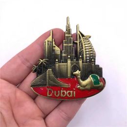 Aimants de 3pcsfridge Dubai Metal Refrigérateur collé avec la lettre créative 3d Réfrigme Aimant Saipoat Hotel Khalifa Tower UAE TOURISM SOUVIR