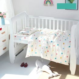 3PCSSet babybeddengoed set peuter krib beddengoedartikel met laken kussensloop quilt cover Soft Cotton Infant COT kit voor kamer 240429