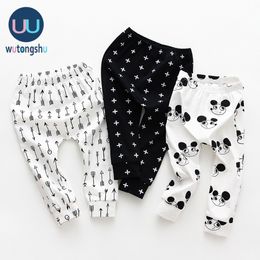 3 pièces / lot bébé pantalon coton doux bébé garçons filles PP pantalon 0-24M pour printemps été bébé sarouel nouveau-né fille garçon vêtements 210303