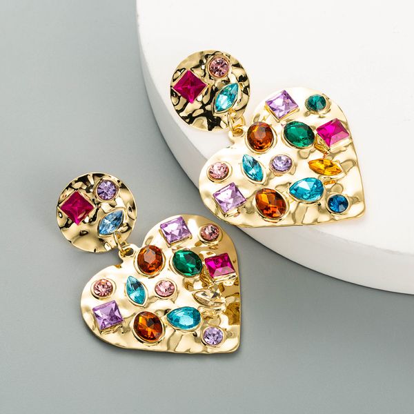 3ème fois un charme Lustre Dangles Boucles d'oreilles rétro en or Boucles d'oreilles exagérées en forme de coeur géométrique en alliage incrusté de strass de couleur