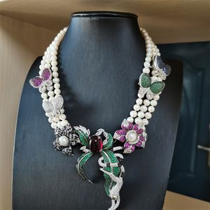 Ensemble de collier et boucles d'oreilles en perles d'eau douce blanches, 3 rangées de 7 à 8mm, 45 à 50cm, fleur papillon, micro incrustation de zircon, accessoire