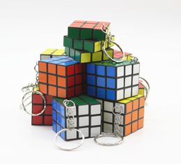 3x3x3cm Mini Puzzle Cube con Keychain Magic Cubes Juego Juego Juego Toys 4056960