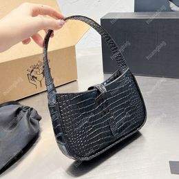 4 kleuren schoudertassen vrouwen handtassen mini -koppelingszak Deisgner hobo pack lederen bakken pakket kwaliteit pochette kaarthouder munt portemonnee onderarm portemonnee vintage