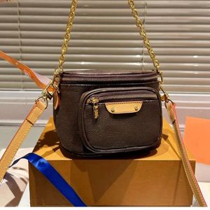 Sacs de taille à 4 couleurs M82335 Mini Bum Designer Bumbag Handbag Purse Hobo Sorchel Tote Cross Cross Body Corps Chain Casual Sac Cadeaux.