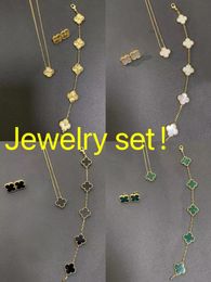 4 vier blad klaver luxe designer sieraden sets diamant shell mode dames bracelet oorbellen ketting valentijnsdag verjaardagscadeau groothandel