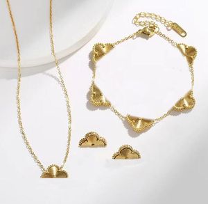 4 juegos de joyería de diseñador de lujo de cuatro hojas de joyería de concha de diamante Pendientes de pulsera para mujeres Collar de San Valentín Regalo de cumpleaños