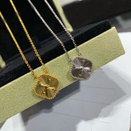 4/cuatro hojas trébol collares colgantes diseñador mujer nácar 18K chapado en oro 15mm regalo de joyería de compromiso