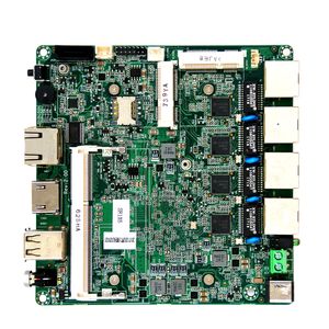 Carte mère nano pare-feu 4 lan avec processeur Intel baytrial J1900 J1800 E3845 et emplacement ram DDR3 prenant en charge l'interface RJ45 RS232