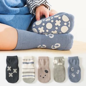 4 paren/partij antislip antislip enkel babysokjes met rubberen grips katoenen buis kinderen sokken voor jongen meisje peuter vloersokken 231221