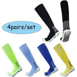 4 paren/set lange voetbalsokken niet -slip siliconen zool gecomprimeerde en ademende professionele voetbal sokken 240425