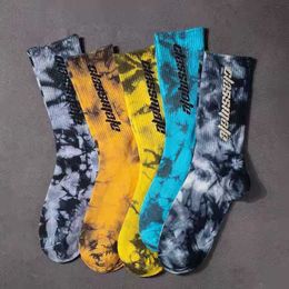 4 Parijs / partij Heren Tie-Dye Sokken Katoen Letters Hoge Tube Yee 500 Vocht Wicking Sport Basketbal Stocking