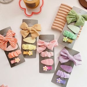 4 pièces enfants Simple mignon fleur Plaid tissu arc bec de canard pince douce fille princesse mode plis BB pince cheveux accessoires