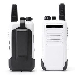 Livraison gratuite 4 PCS Mini talkie-walkie portable VOX Chargement USB bf-888s Station de radio bidirectionnelle Hôtel avec câble de programmation USB Kjsqc