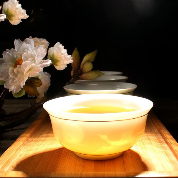 4 pièces/ensemble Jingdezhen tasse à thé en céramique Boutique petit bol à thé Jade porcelaine tasse à thé personnel tasse unique fournitures de verres