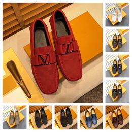 40 Modelo de cuero genuino para hombre Zapatos casuales Marca de lujo Mocasines de diseñador para hombre Mocasines Resbalón transpirable en zapatos de conducción italianos Chaussure Homme