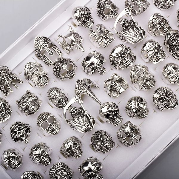 40 unids/lote gótico punk anillos de calavera grande para mujeres hombres Skullies Biker Vintage antiguo plateado encanto accesorios de joyería al por mayor 240313