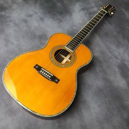 Guitarra acústica de firma amarilla cara serie OM de 40 "