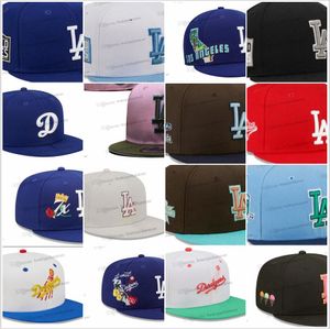 40 styles spéciaux Hommes Baseball Snapback Chapeaux Mix Couleurs Sport Casquettes réglables Chapeau Rose Gris Camo Lettres colorées Chapeau Patch cousu sur le côté Ju6-01