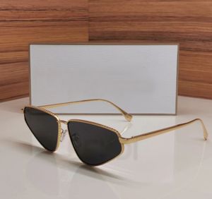 40068 GOUD METAL METAL CAT Eye Zonnebril Bruine Lens Vrouwen Zomer Sunnies Ontwerpers Zonnebril Zonnen Sonnen Sun Shades UV400 Eyewear WTH Box