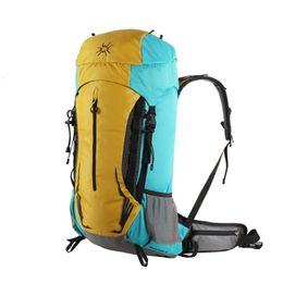 40L Ligero de deportes al aire libre para hombres y mujeres Viajes de viaje Camping Camping Mountain Climbing Improonmpack 240507