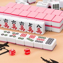 40 mm mahjong Table jeu 144pcs Rose rouge rose rouge ménage à main frotter le jeu familial de carreaux mahjong
