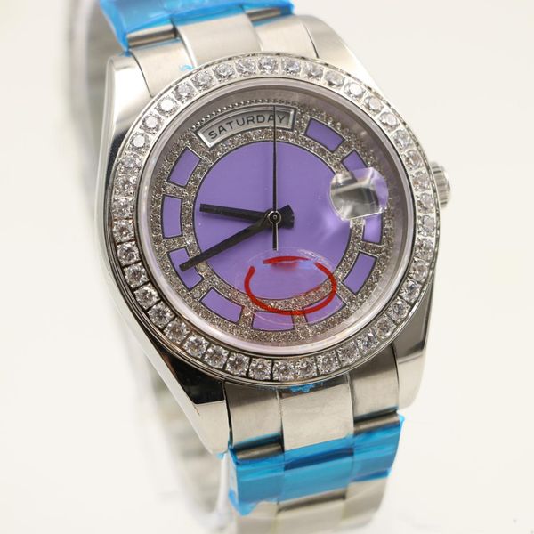 Les montres automatiques pour hommes de 40mm affichent un cadran violet rond avec un boîtier de montre en acier inoxydable en diamant