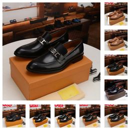 40model Luxury Italien Men Loafers Chaussures Black Brown mixte Couleur Wingtip Men Designer Robe Suede Chaussures Office mariage Real Leather Casual Chores For Men Size 38-47