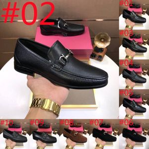 40model Uxurious Italiaanse mannen Oxford schoenen Zwart gemengde kleuren Casual Men Designer kleding schoenen Lace Up Office Business Wedding Leer schoenen voor mannen maat 4-12