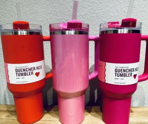 Gobelets Quencher de 40 oz rose co-marqué Cosmo Parada Flamingo tasses en acier inoxydable pour la Saint-Valentin avec poignée en silicone couvercle et tasses de voiture en paille