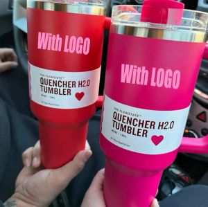 Gobelets Quencher de 40 oz rose Cosmo Target rouge Parada Flamingo tasses cadeaux de Saint Valentin avec poignée en silicone couvercle paille tasses de voiture de 2e génération