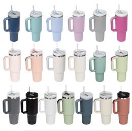 Gobelets en acier inoxydable de 40 oz avec poignée Bouteille d'eau Portable Sports de plein air Coupe Bière Tasse Isolation Voyage Fiole à vide Bouteilles 11 couleurs