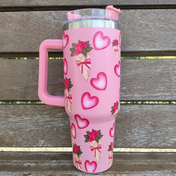 40oz Tumbler Designer Tumblers 14 modèles amant coeur design en acier inoxydable avec logo poignée couvercle paille bière tasse bouteille d'eau tasse de camping en plein air