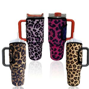 40OZ Tumblers Impresión de leopardo con tapa de tapa de tapa Termos de paja Botellas de agua Big Capacidad Tazas de acero inoxidable Café Termos Camping Sports Travel Bebida