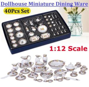 40pcs Dollhouse Miniature Dining Ware Porcelain Ta Set Plat tasse de bol meuble jouet cadeau coloré à imprimé floral décor y5394690