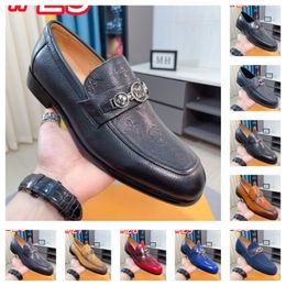 Hombres de lujo de lujo de 40 estilo zapatos de cuero formal de metal de alto grado zapatos hechos a mano del dedo del pie no holgado de cordones