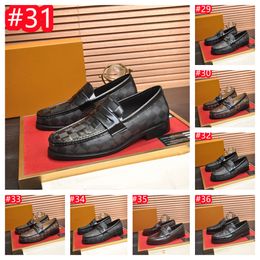 40Style Men Designer Luxurious Robe En cuir chaussures Slip on Prevet Le cuir Patent Casual Oxford Shoe Moccasin Glitter Footwear Male Footwear Point Toe Shoes Taille 38-45