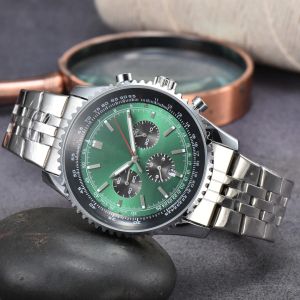 Fashion 41 mm Nouvelle marque de luxe Marque Men de luxe Watch Business Quartz Watchs en coachage en acier inoxydable Chronographe Chronographe Men