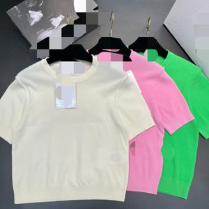 423 2023 Marque d'été printemps même style Sweater à manches courtes blanches Rose Green Crew Pullover Fashion Fashion Womens Vêtements de haute qualité Feng