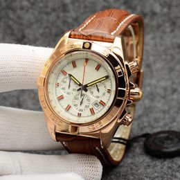 44MM Chronomat B01 Reloj de calidad Cronógrafo Movimiento de cuarzo Oro rosa Esfera plateada 50 ANIVERSARIO Reloj para hombre Correa de cuero Relojes de pulsera para hombre