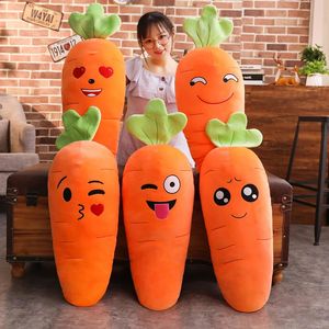 45/50/65 / 90 cm dessin animé sourire carotte en peluche jouet mignon simulation légumes carotte oreiller poupées peluches pour enfants cadeau 240122