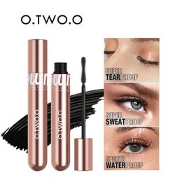 4d Zijdevezel Mascara Super Waterdichte Curling Mascara Dubbel Gebogen Volume Wimpers Verlenging Sloten De hele dag Make-up 240131