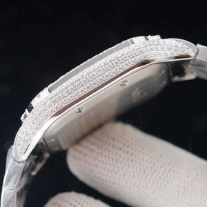 4K7C 2023 Wristwatch Diamonds Mens Watch Automatic Mechanical Watch 40mm avec bracelet en acier à tréments diamants VVS1 GIA Wristwatch Fashion Busins8v4p